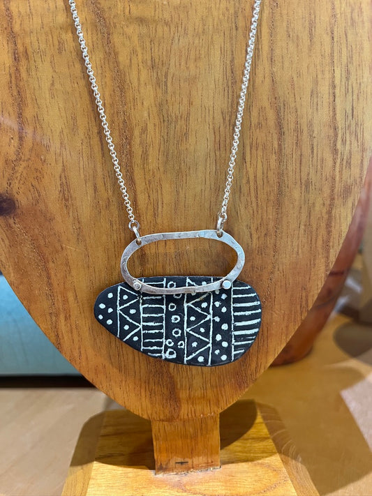 EN138 Enamel and Silver Necklace by Joanna Craft