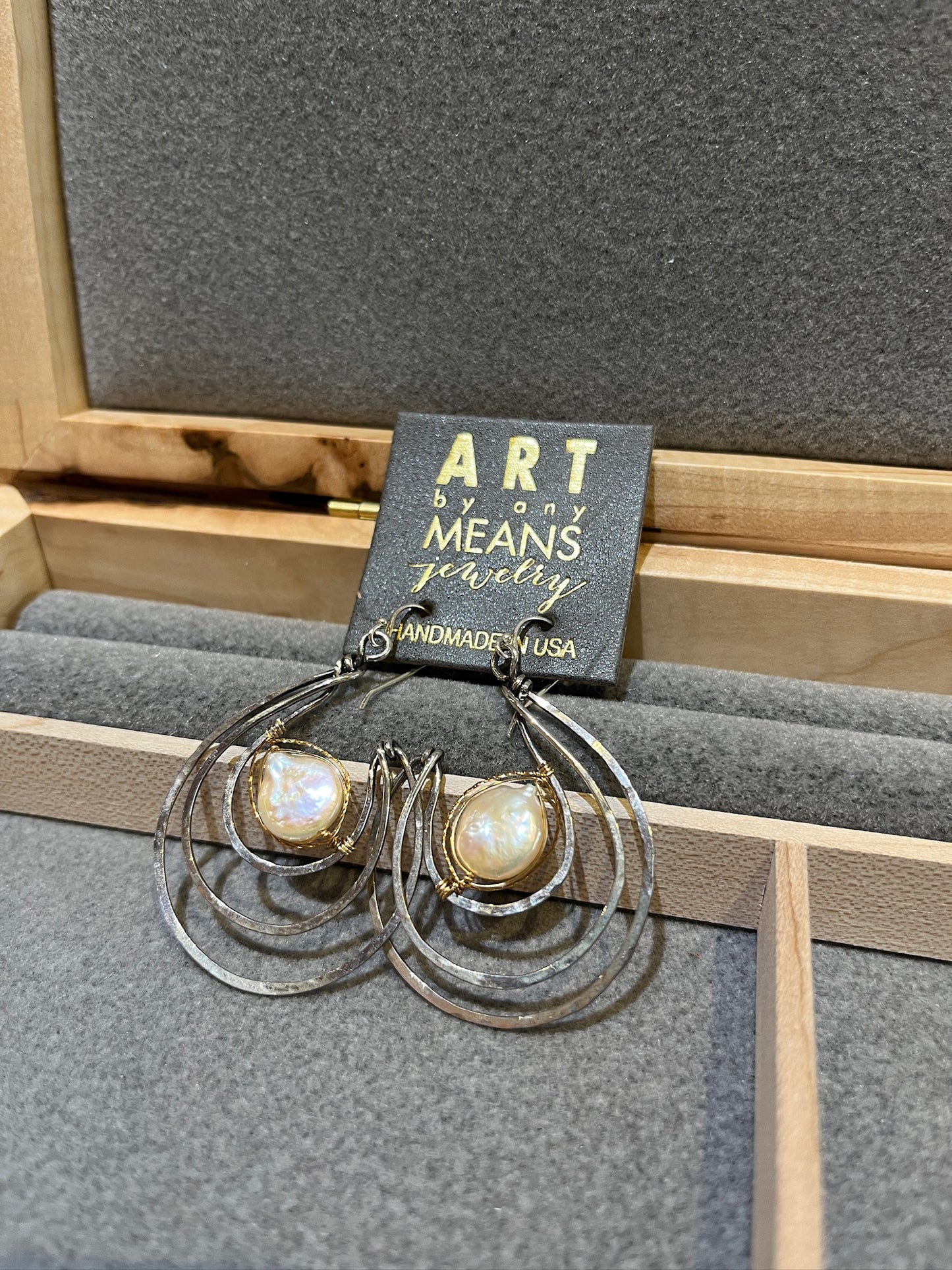 E81031 Splash Earrings by Art by Any Means