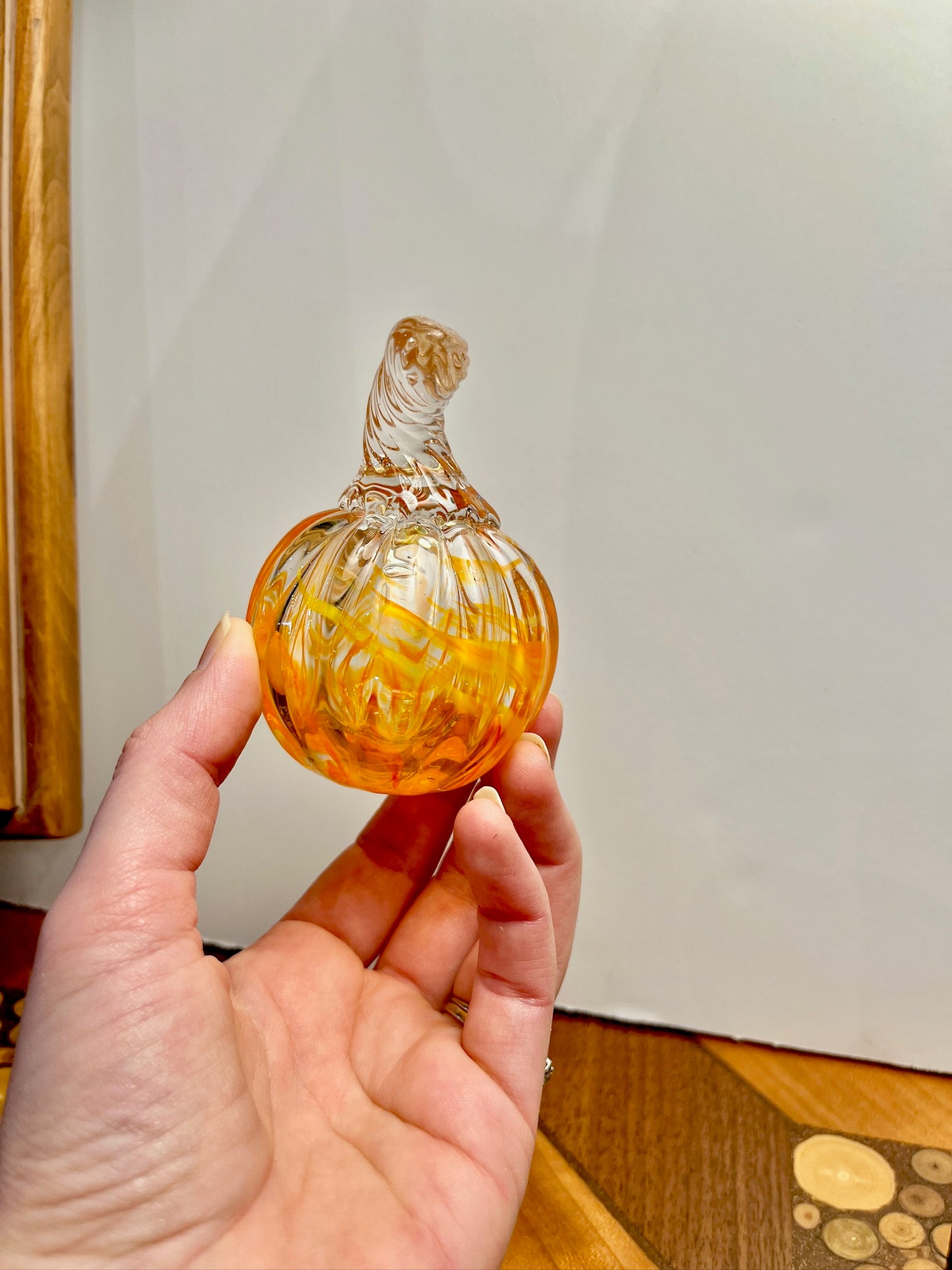 Small Pumpkin by Lynn Dinning