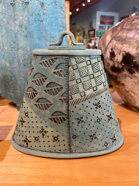 Sv-18 Stoneware Clay Vessel by Steve Vachon