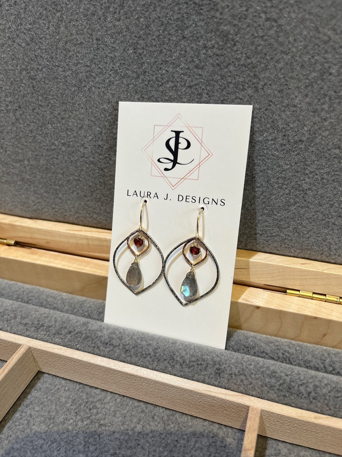 e8026 Autumn Embers Earrings by Laura J
