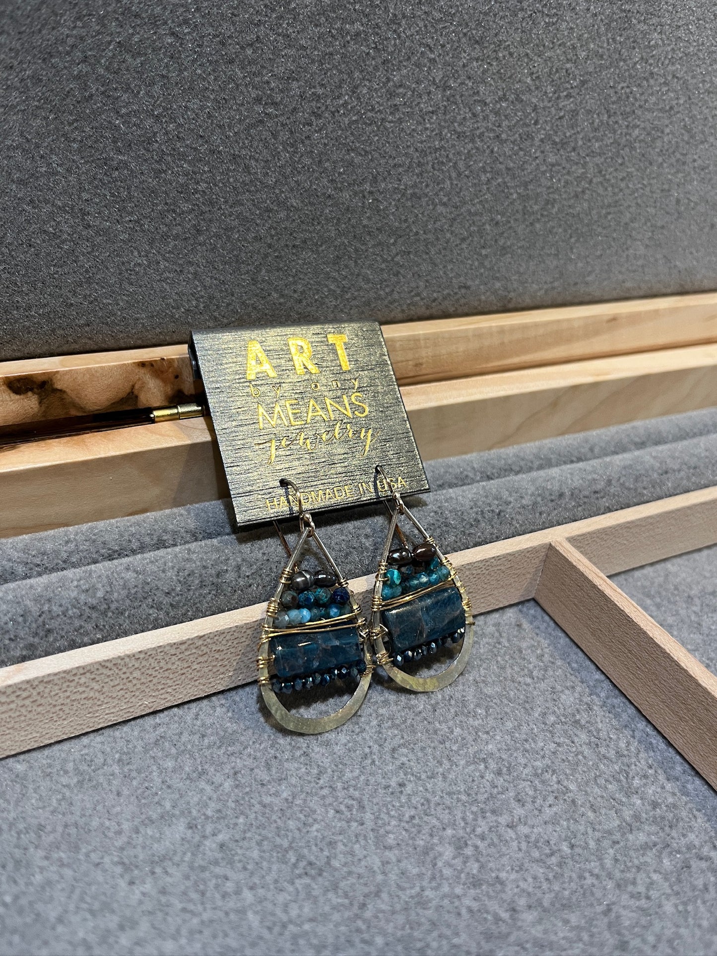 E83568 Apatite Array Earrings by Art by Any Means