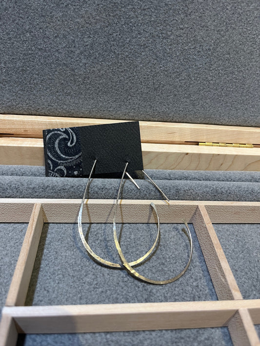 E005 Teardrop Threader Earrings by Linda Trent