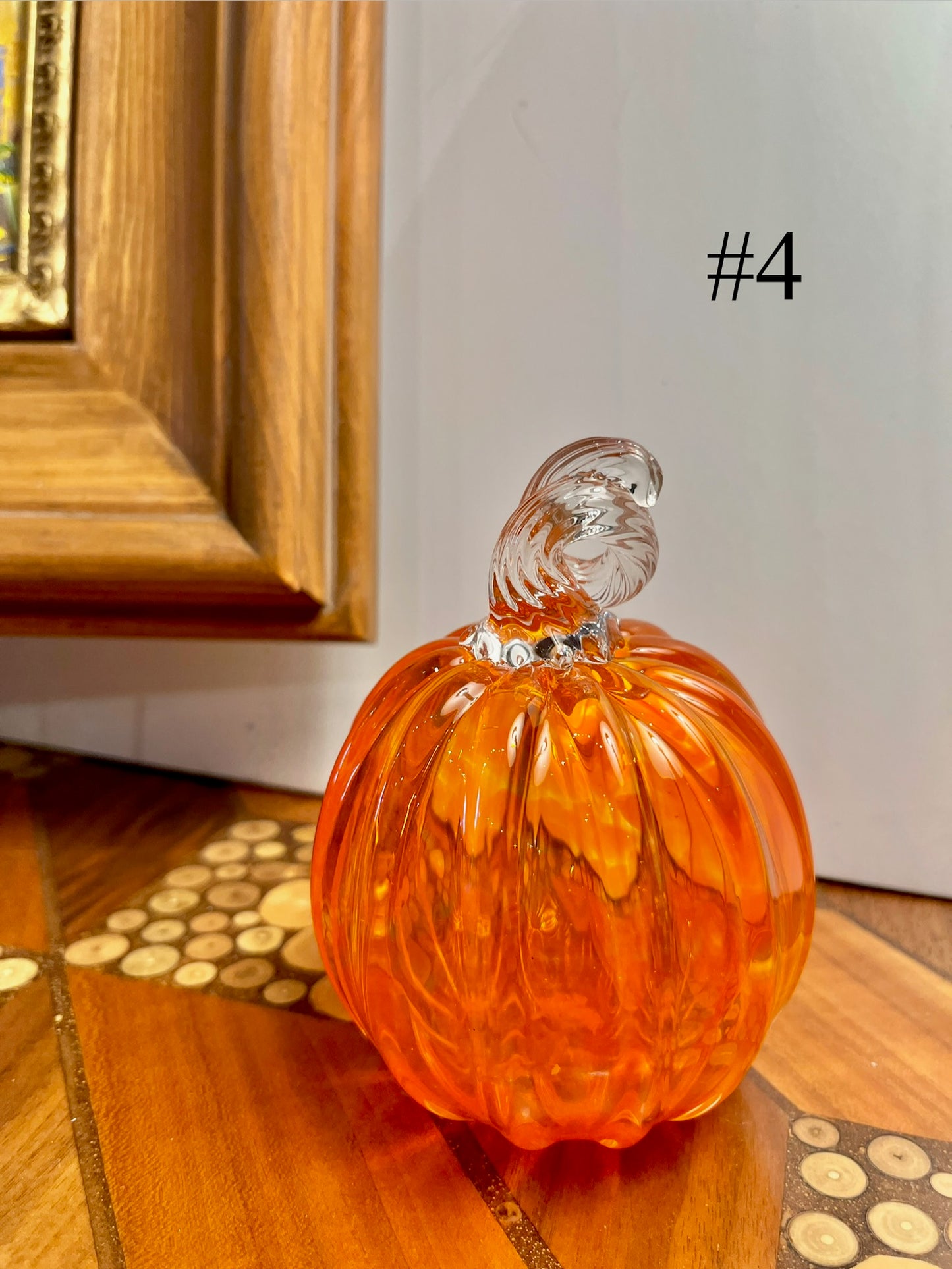 Medium Pumpkin by Lynn Dinning LDD