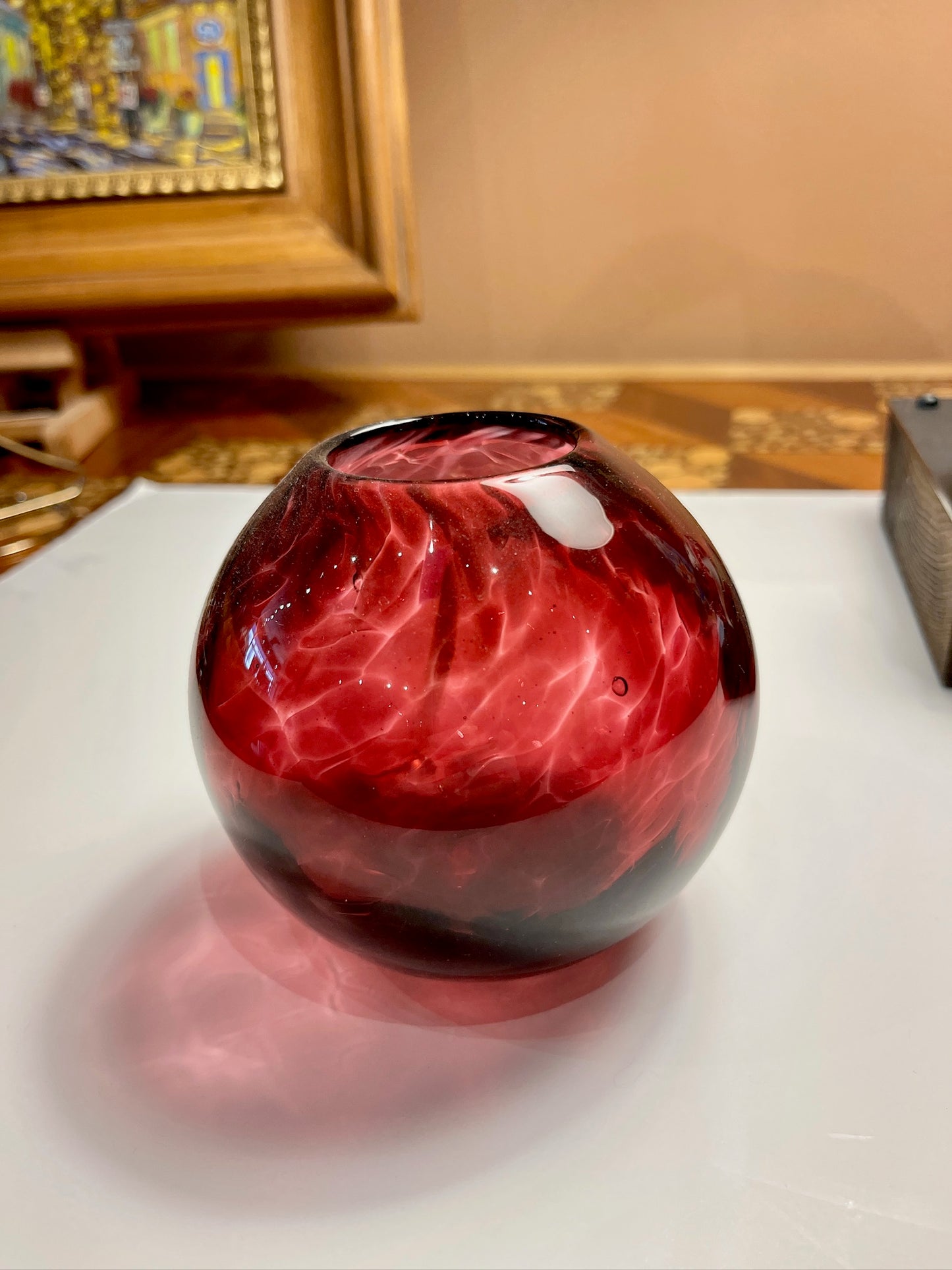 Vase by Lynn Dinning LDD