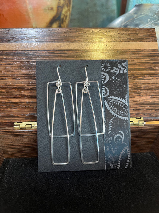 e059 Rectangle Mirage Earrings by Linda Trent