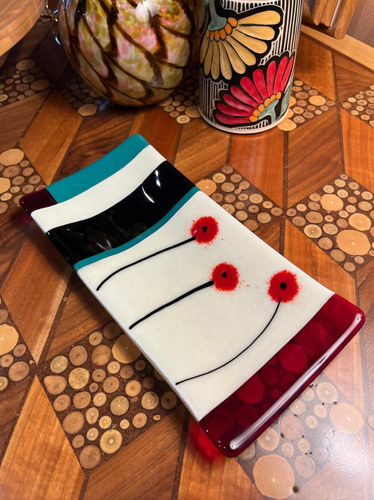 Poppy dish 5x10 by Art Glass Array